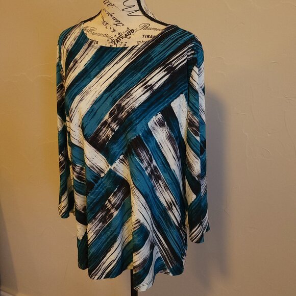 JM Collection, Large, lightweight top - Picture 4 of 11